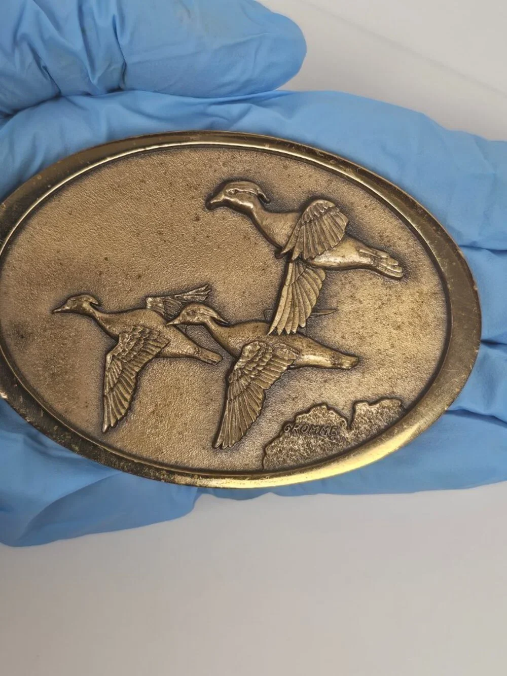 Owen Gromme Designed Three Wood Ducks Over Marsh 1980's Brass Tone Belt Buckle